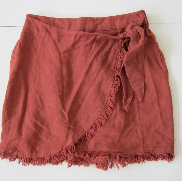 Natural Life Rayon Flax Burgundy Red Fringe Wrap Mini Skirt Size Large - Picture 5 of 6